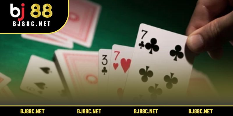 Tránh chơi theo cảm xúc, giữ kỷ luật và đọc vị chính xác để duy trì phong độ.