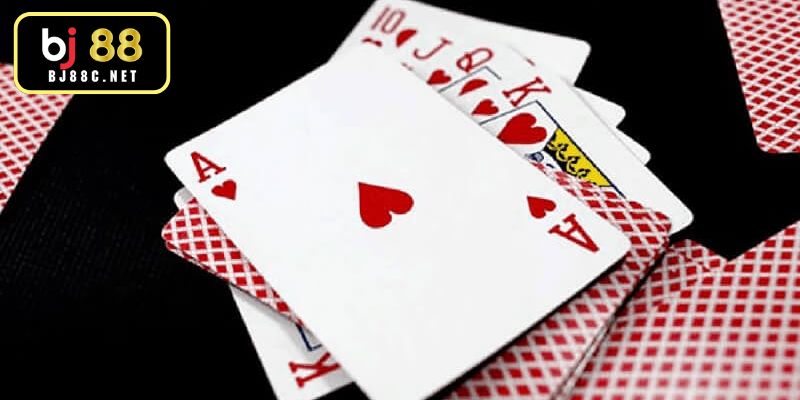 Thao tác đúng trình tự ván bài